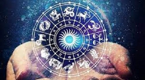Best Astrologer In Delhi | Acharya Pramod Mishra – Gold Medalist