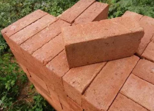 Chhikara Builders: Clay Brick Suppliers Near Me for Sturdy Construction