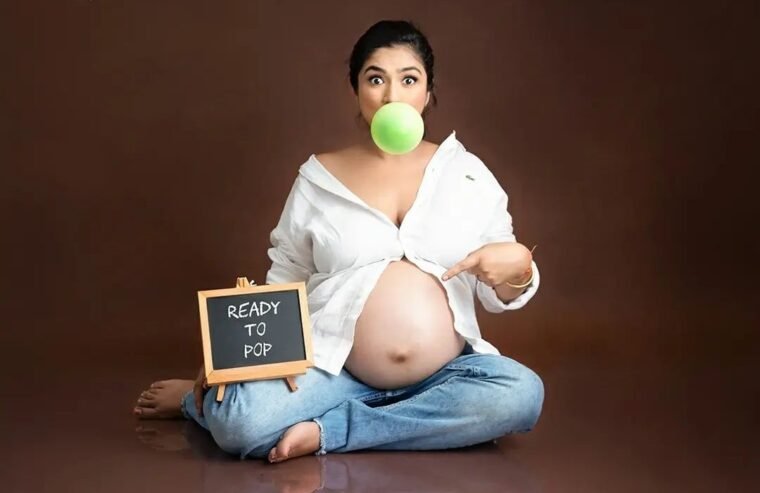 Flat 5% Off On Maternity Photoshoot in Goa by VsnapU