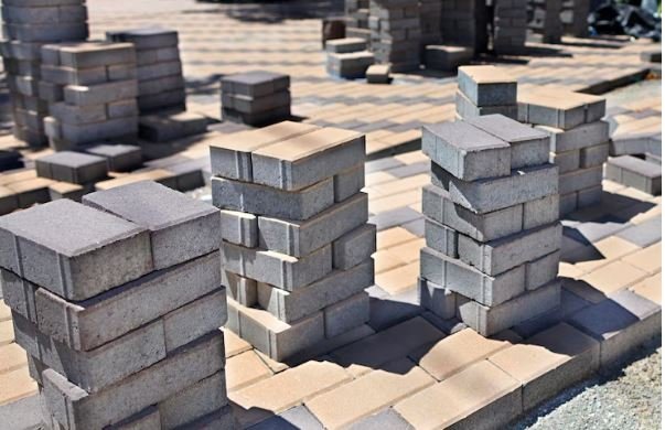 How to Choose the Best Brick Suppliers Near You