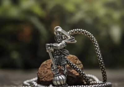 mens-silver-chain-with-hanuman-pendant-1723641173_500x-_1_